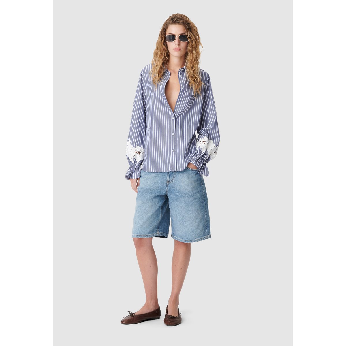 Chemise rayée et broderies fleurs bleu acier, IKKS