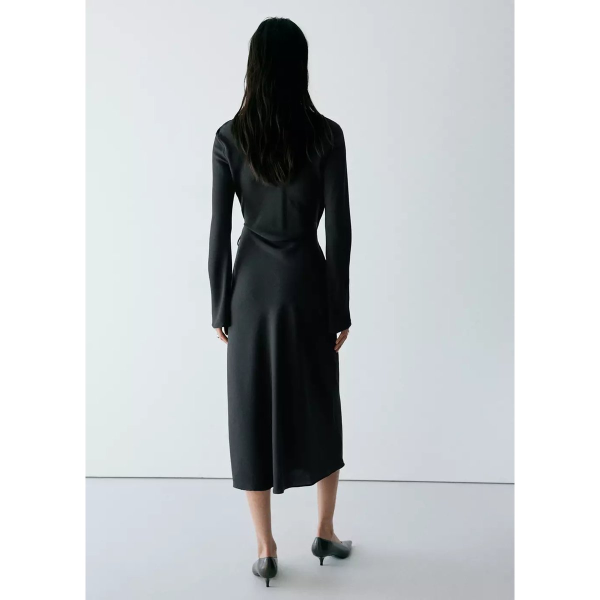 Robe cache-cœur nœud noir, MANGO