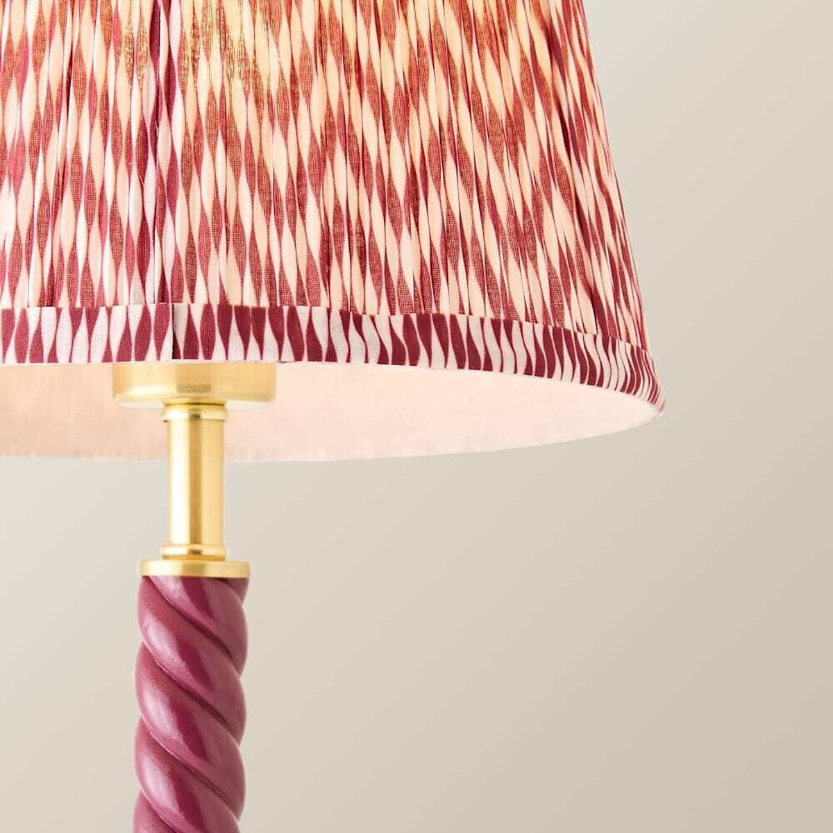 Amalia Twist Table Lamp with Chevron Taper Shade pink, SO'HOME