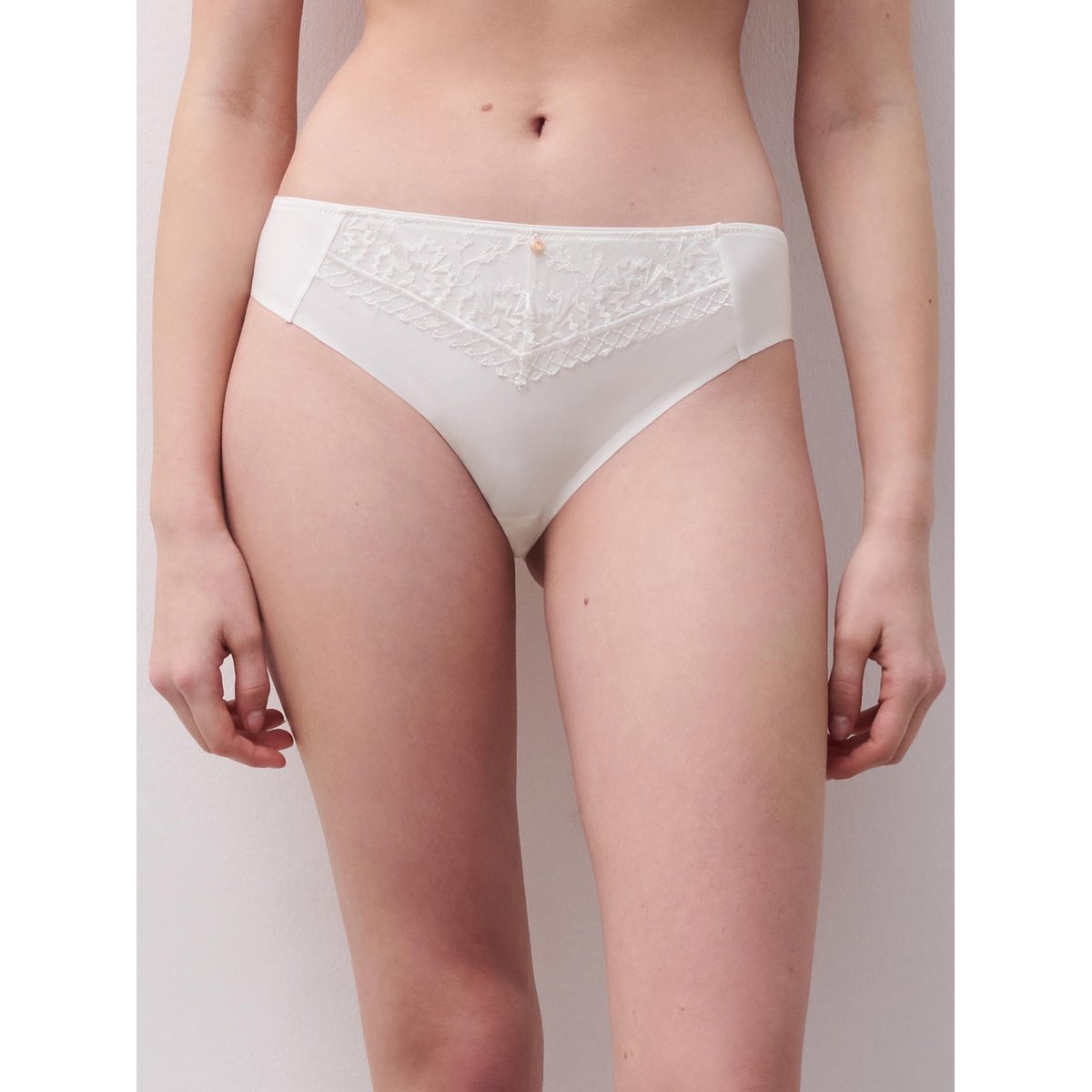 Slip EVERY CURVE milk, CHANTELLE