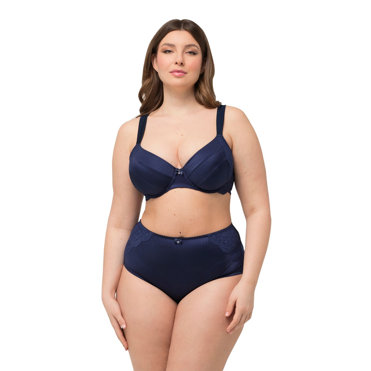 Soutien-gorge en satin et dentelle bleu nuit, ULLA POPKEN