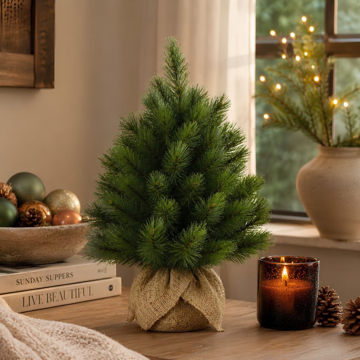 Sapin de Noël artificiel dans un sac en jute H45 cm FOREST FROSTED vert, TRIUMPH TREE
