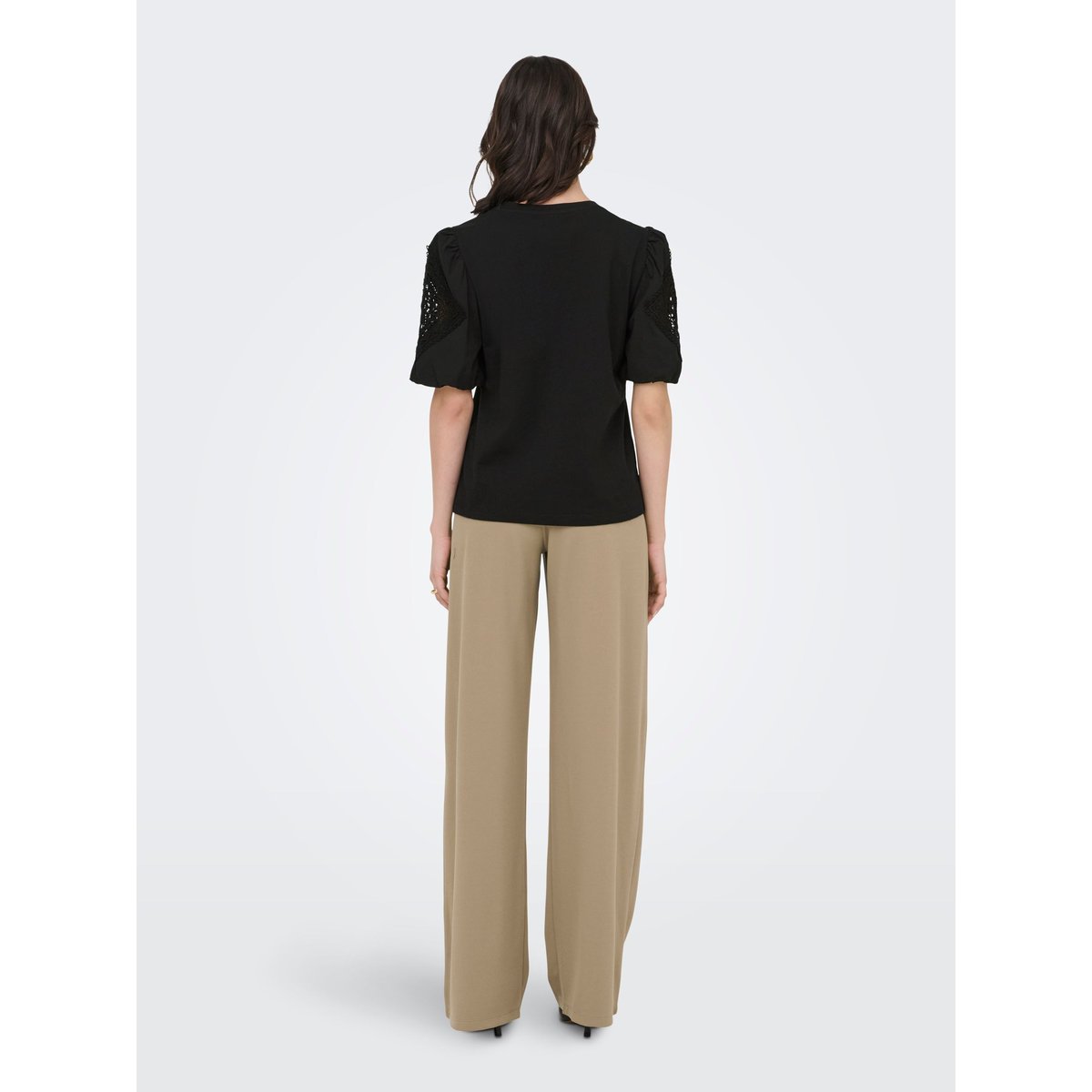 Top black 1, JDY