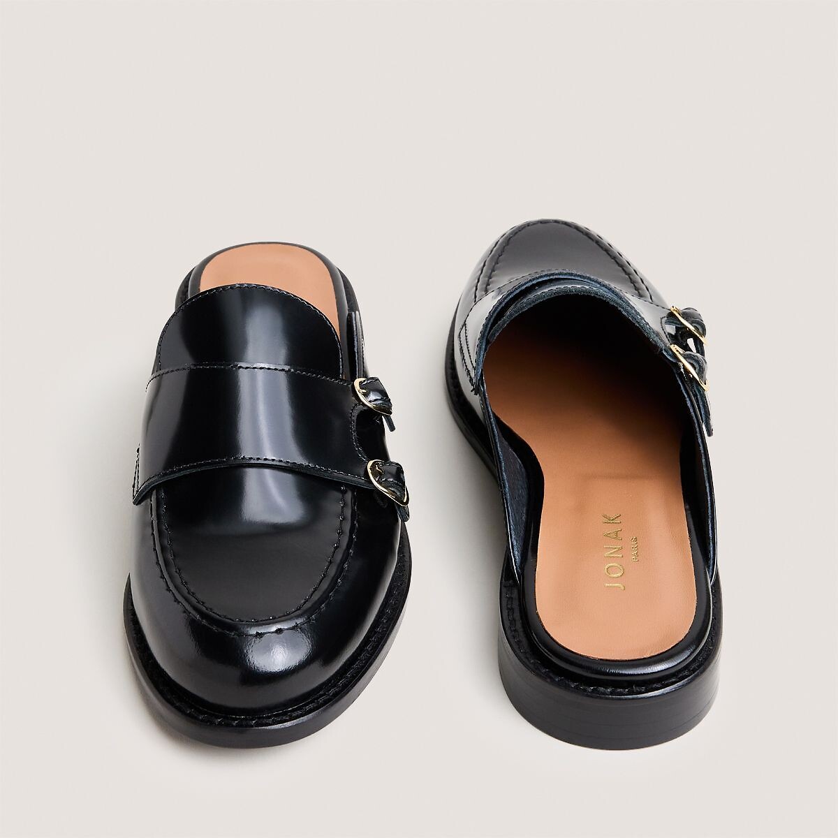 Chinelos tipo mocassins em pele, DISTANTE preto , JONAK