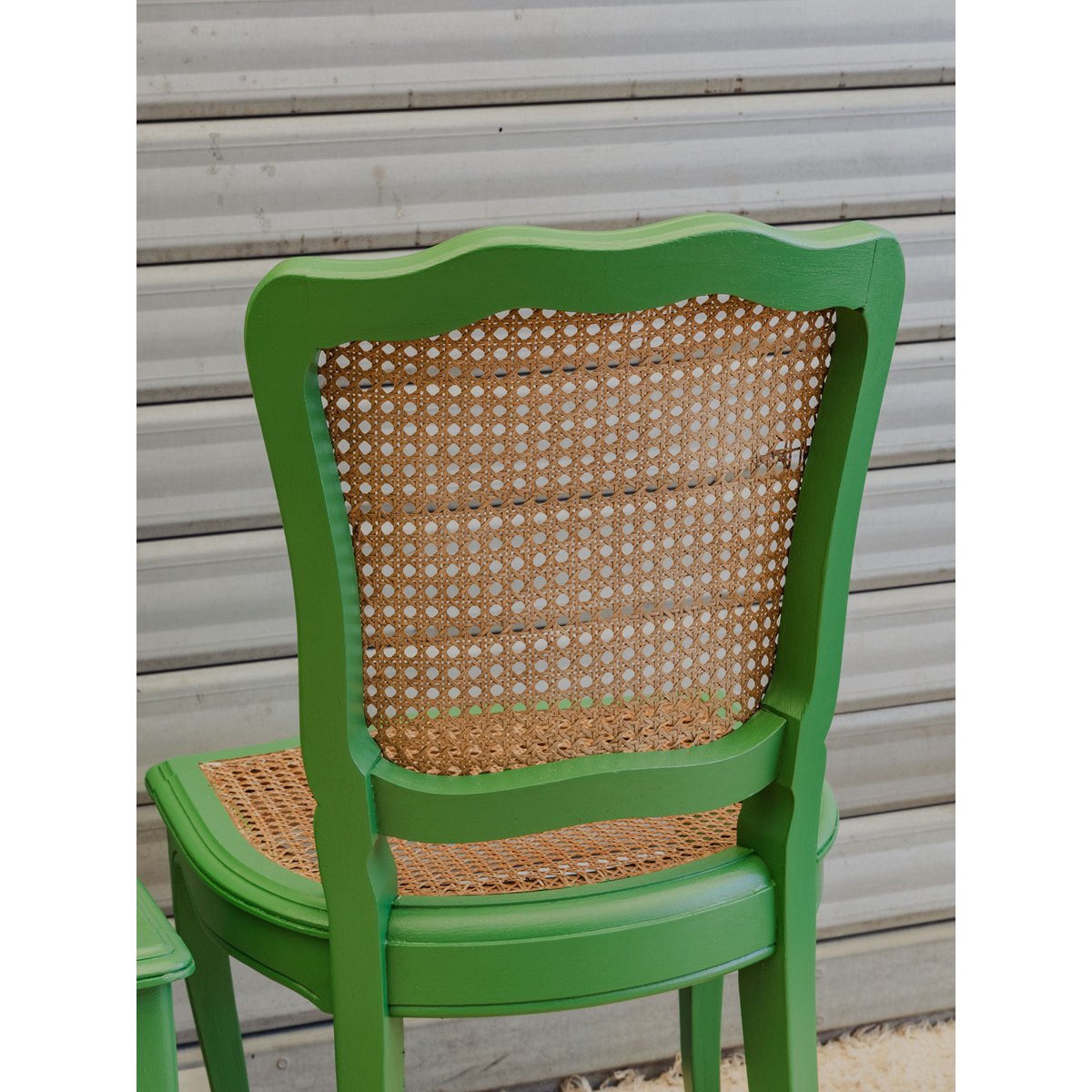 Paire de chaises en bois vert Claude N°1654 - Bon état vert, DEBONGOUT