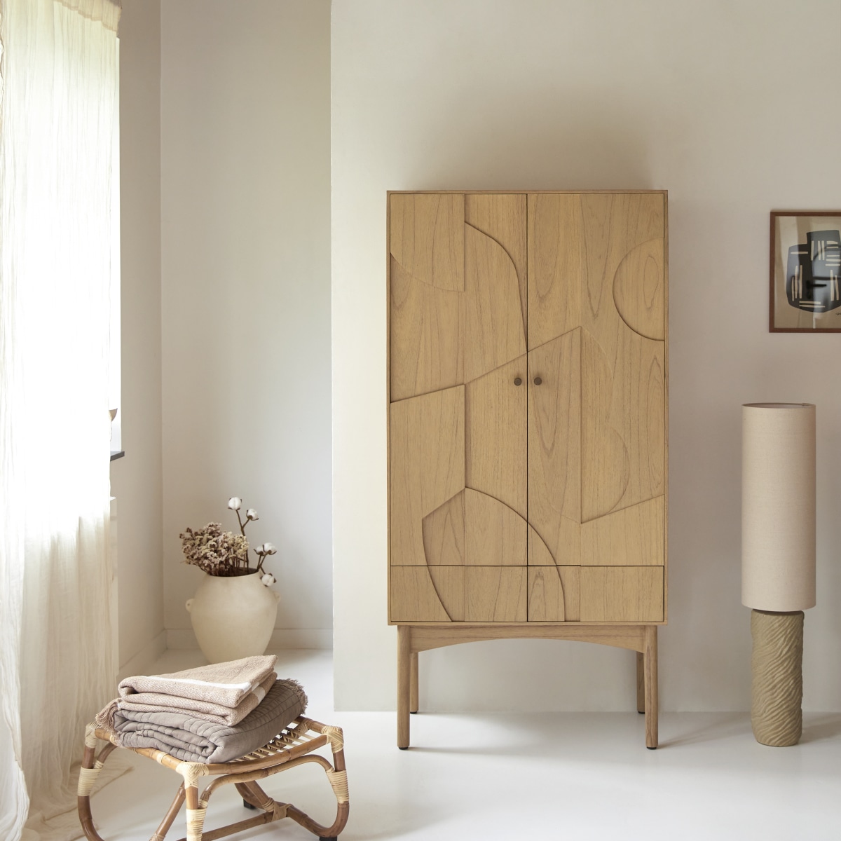 Armoire en Mindi clair massif, OTHO naturel, TIKAMOON