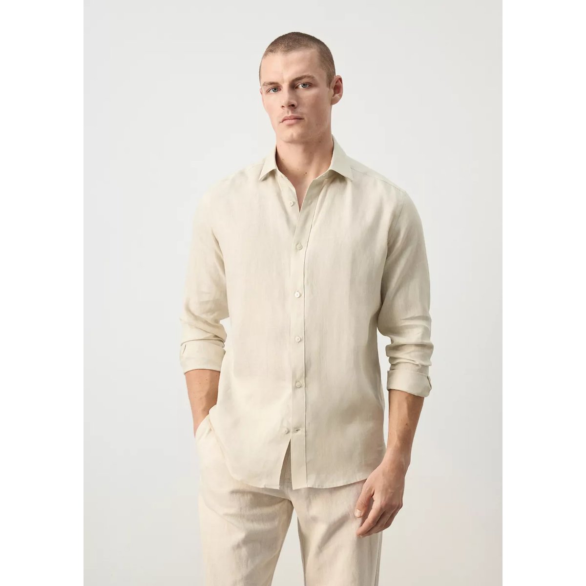 Chemise regular fit 100 % lin sable, MANGO MAN