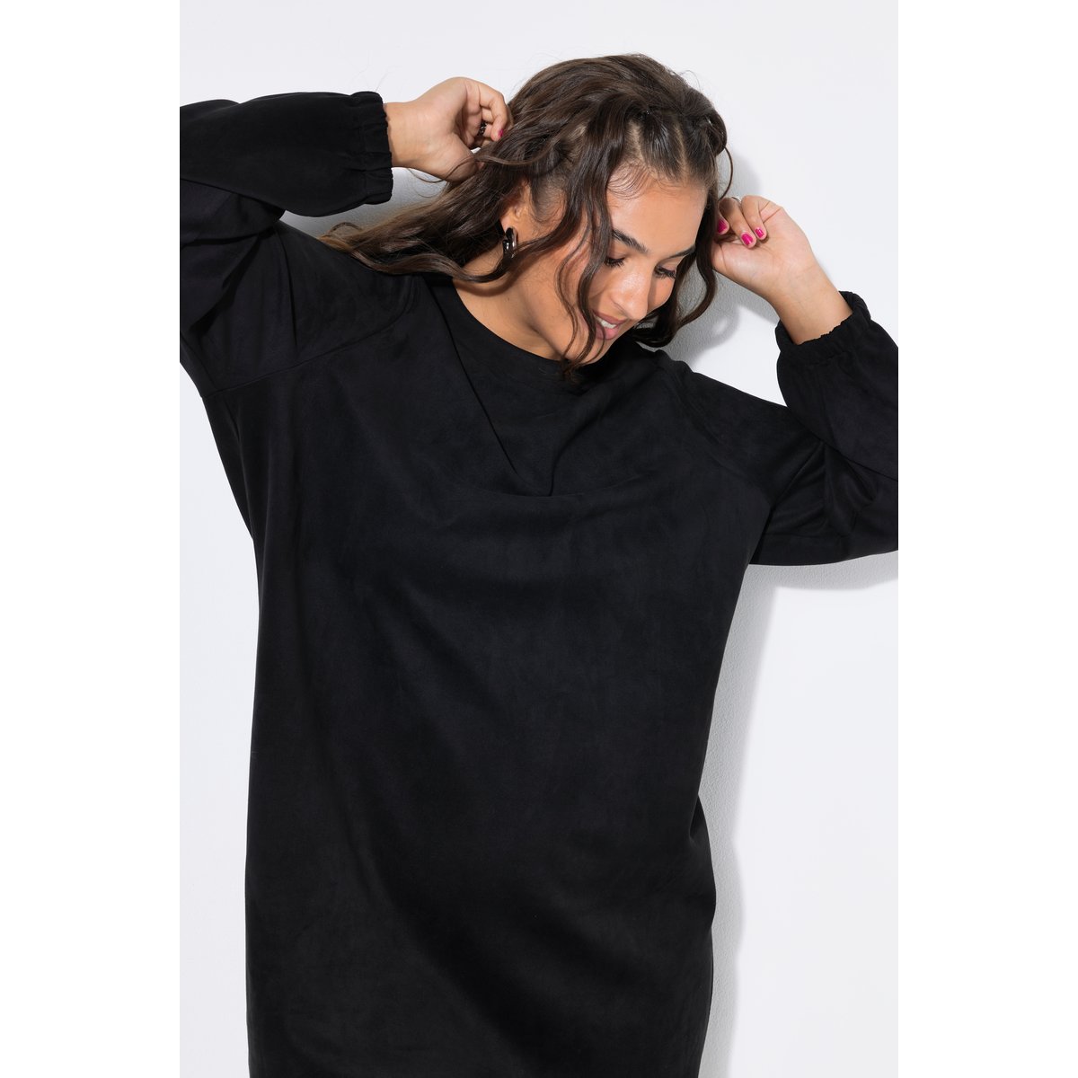 Robe en daim, coupe oversize noir, STUDIO UNTOLD