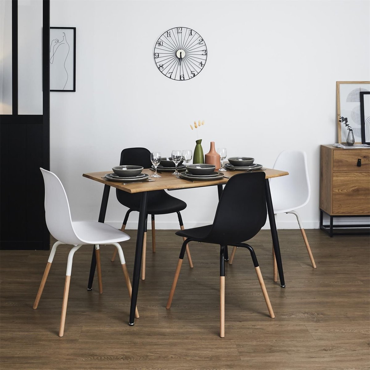 Table à manger extensible forme organique 4 à 6 places ABBOTT marron, THE HOME DECO FACTORY