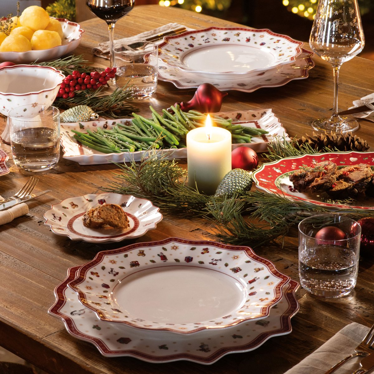 Assiette À Pain Blanche TOY'S DELIGHT rouge, VILLEROY & BOCH