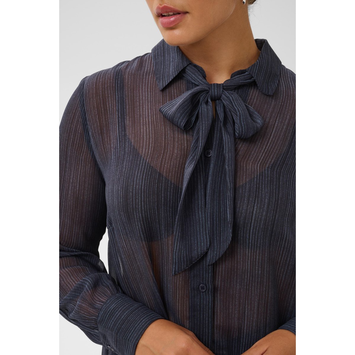 Chemise à manches longues bleu blue blurry stripes, KAFFE CURVE