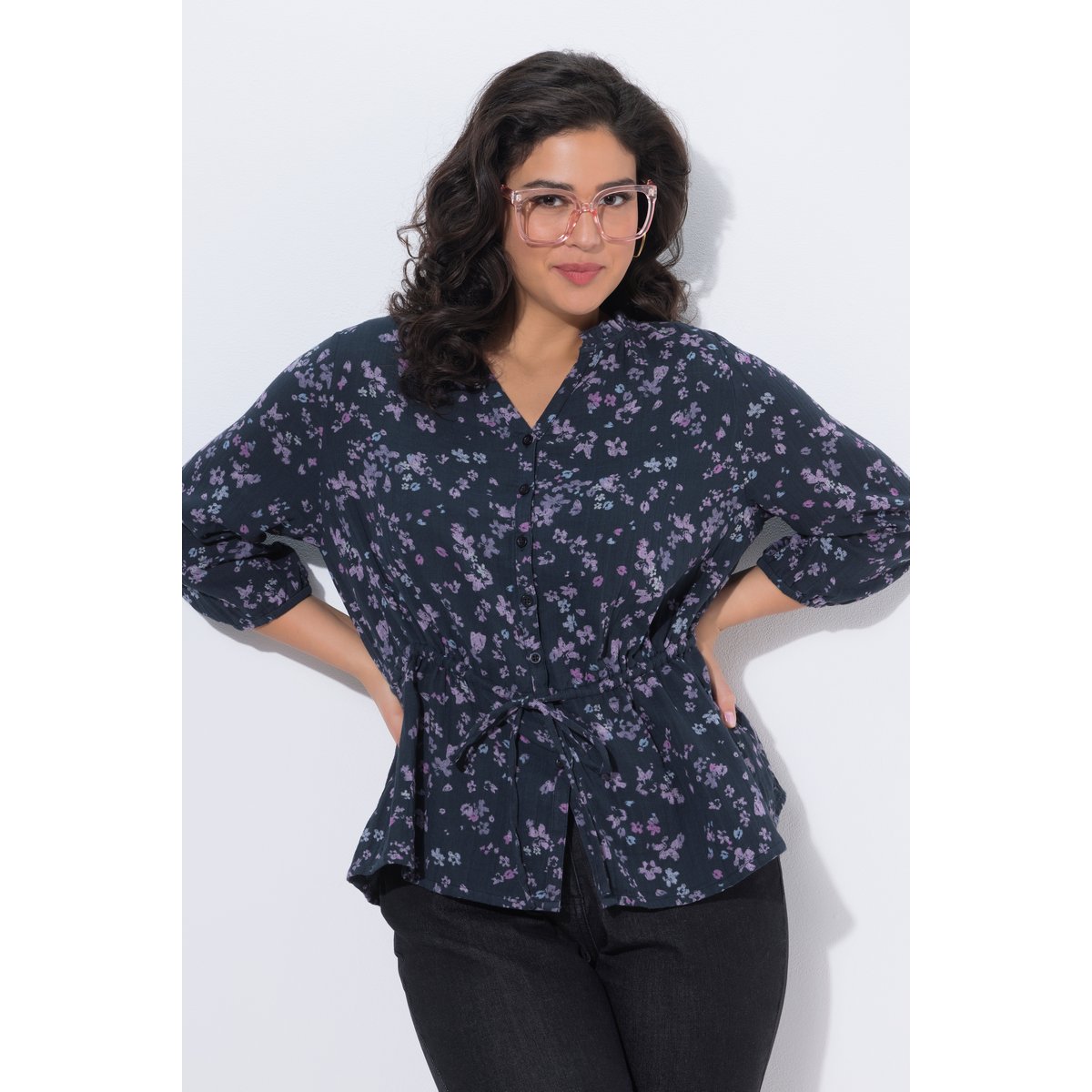 Blouse en mousseline motif floral noir, ULLA POPKEN