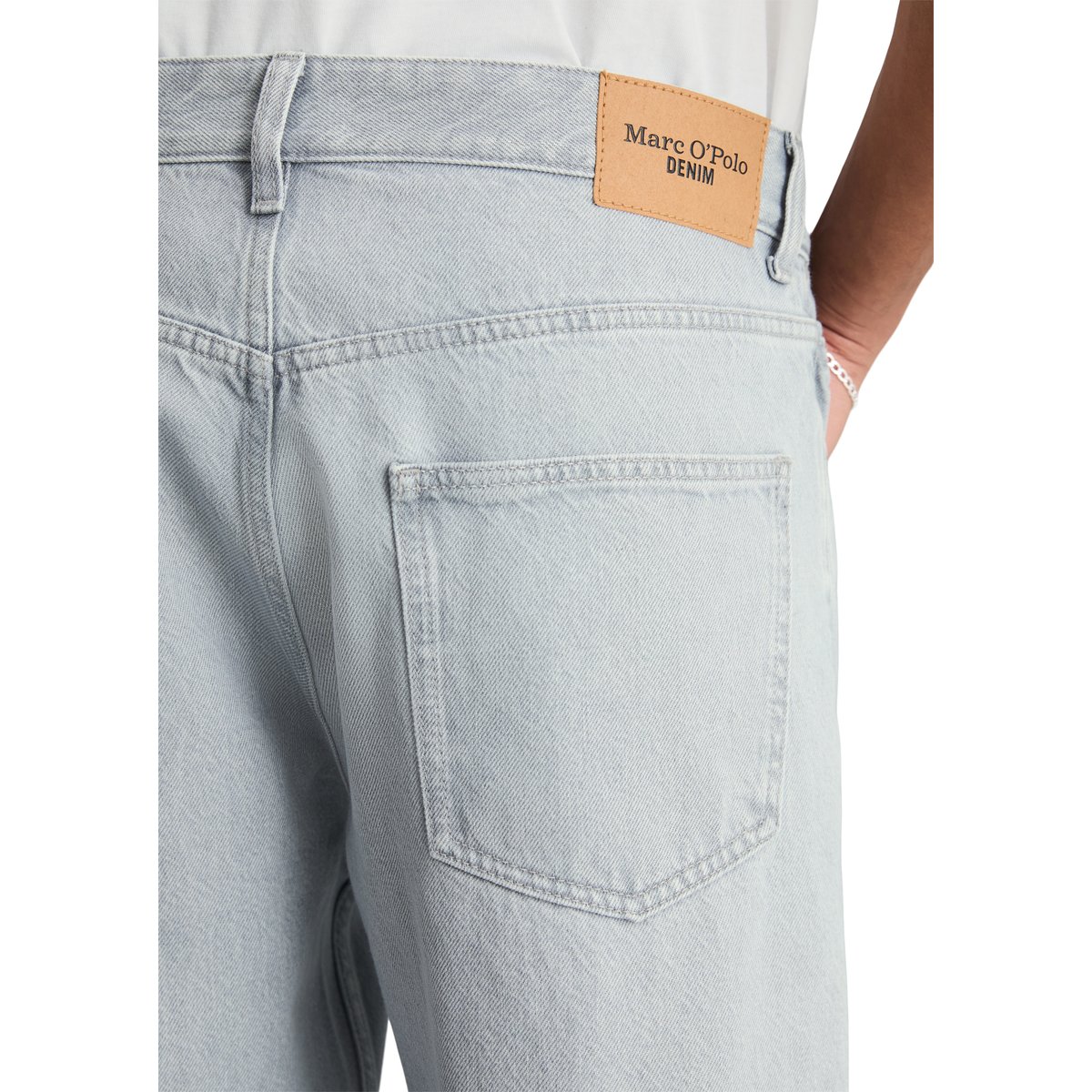 Jeans modèle Runne tapered en pur coton bio bleu clair, MARC O’POLO DENIM