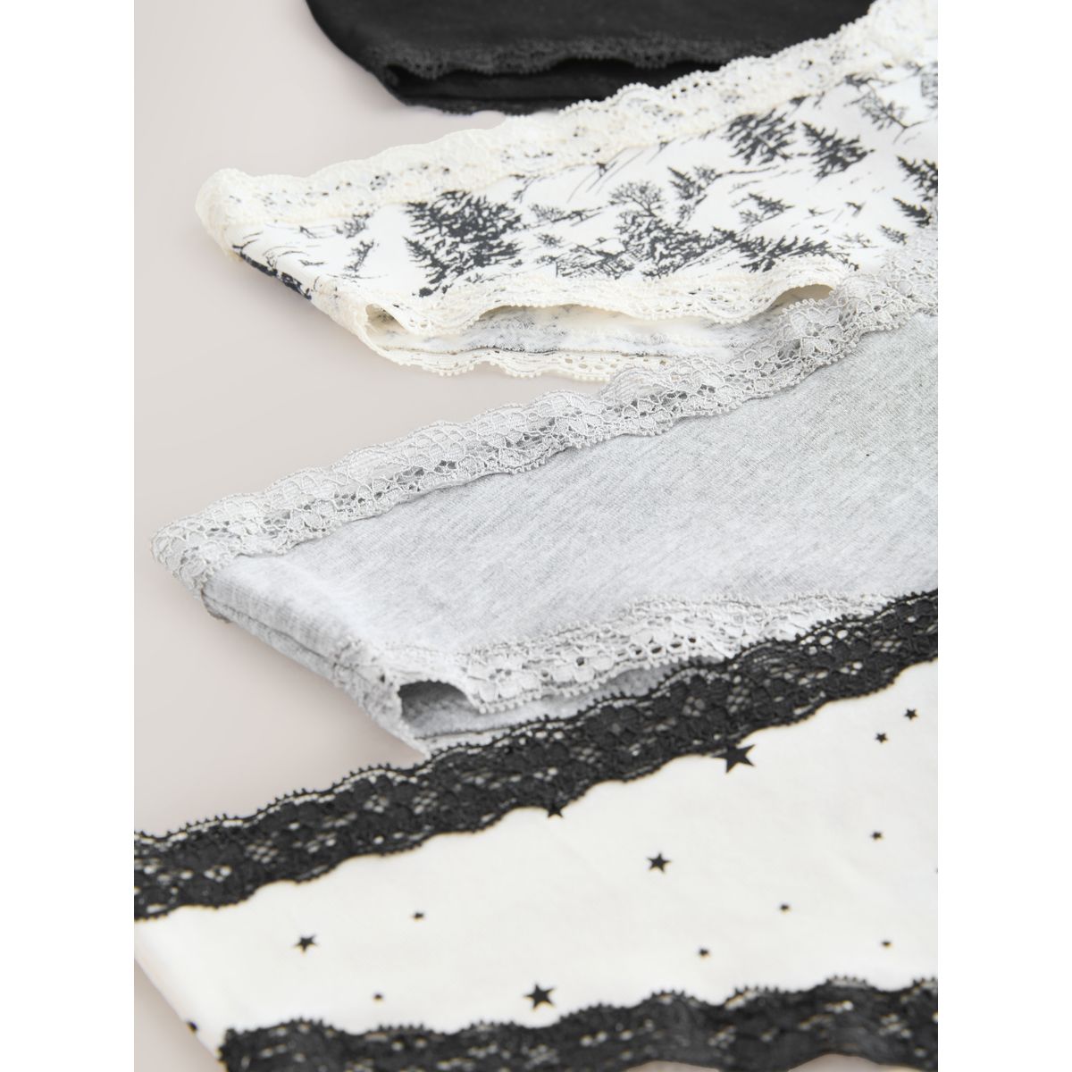 Culotte en dentelle et coton, lot de 4 noir/crème, NEXT