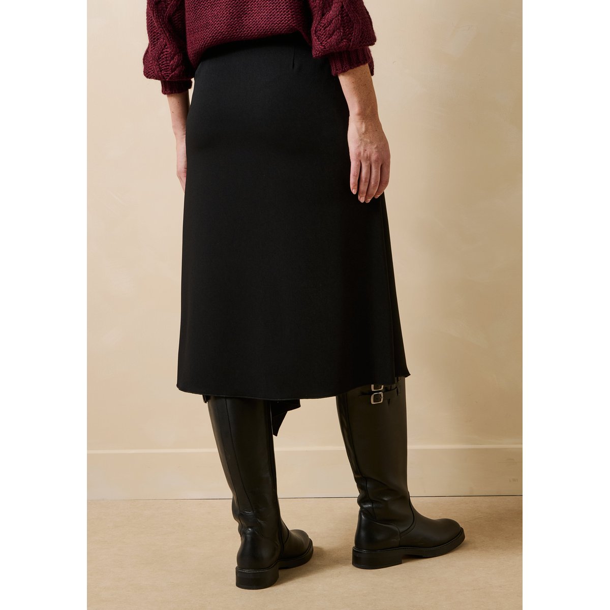 Jupe midi fluide asymétrique taille haute noir, LA FEE MARABOUTEE