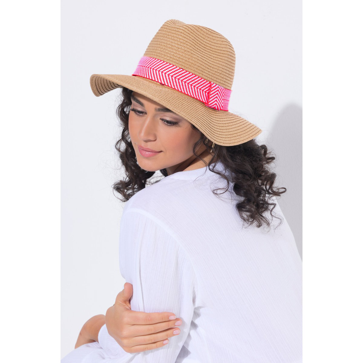 Chapeau en paille beige, ULLA POPKEN