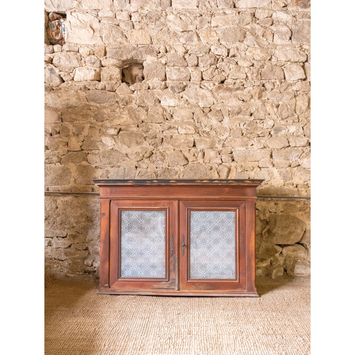 Buffet vitré en bois Gilbert N°1889 - Bon état bois foncé, DEBONGOUT