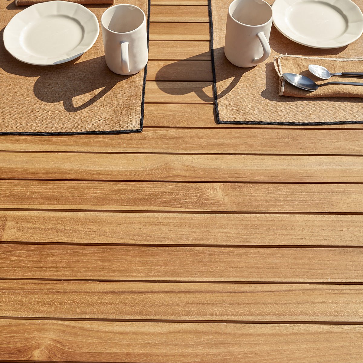 Salon de jardin en teck massif 4/6 places  APRIL naturel, BERAH GETAH