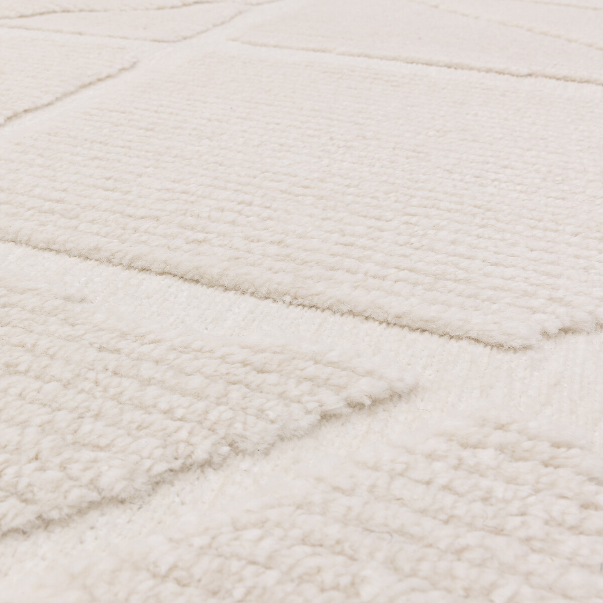 Plush Abstract Shapes Rug white, ÉDITÉ