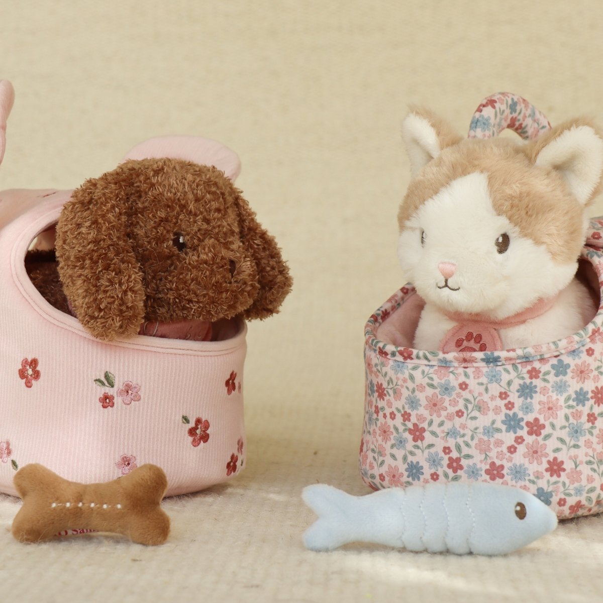 Peluche rose, bleu, marron, LITTLE DUTCH