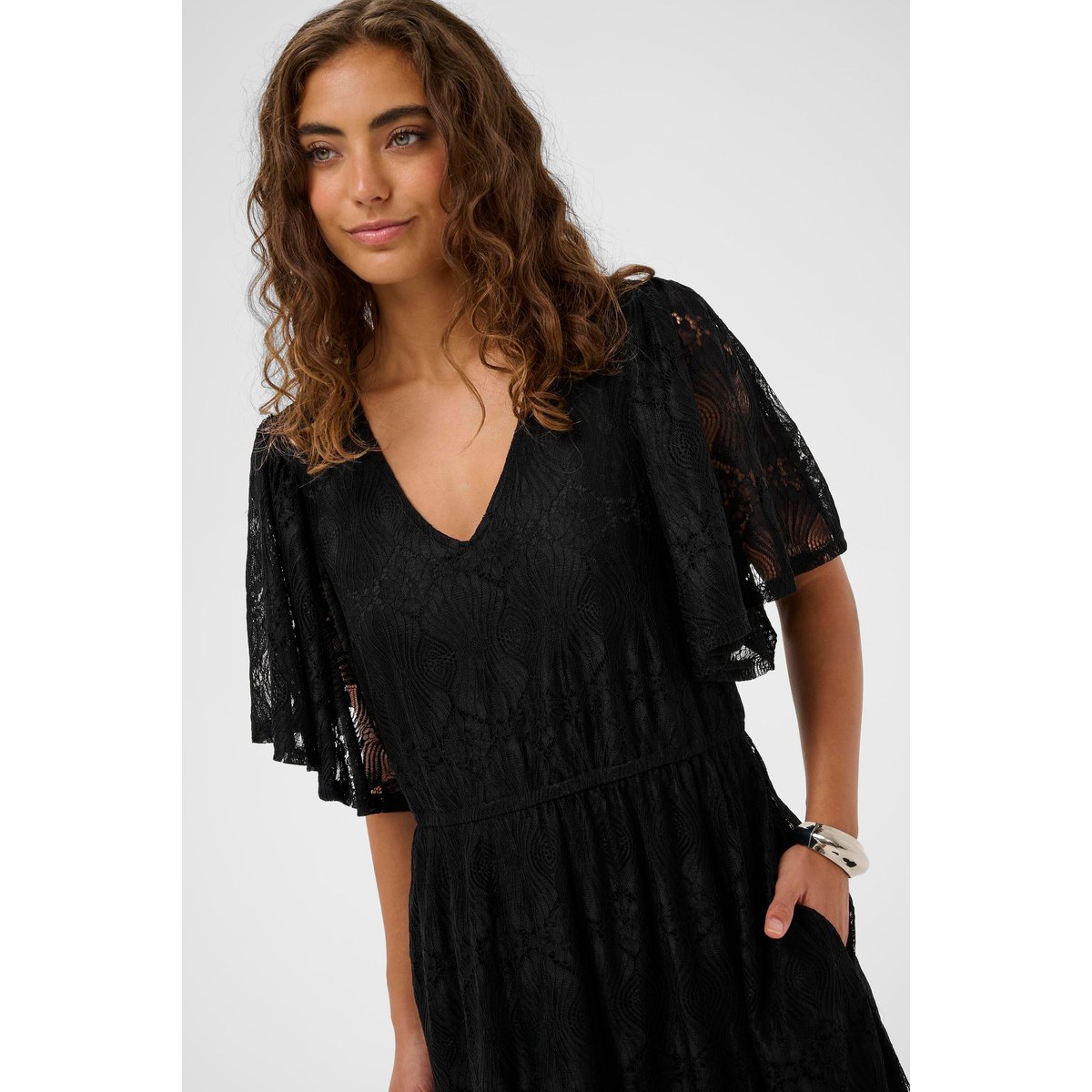 Robe noir, CULTURE