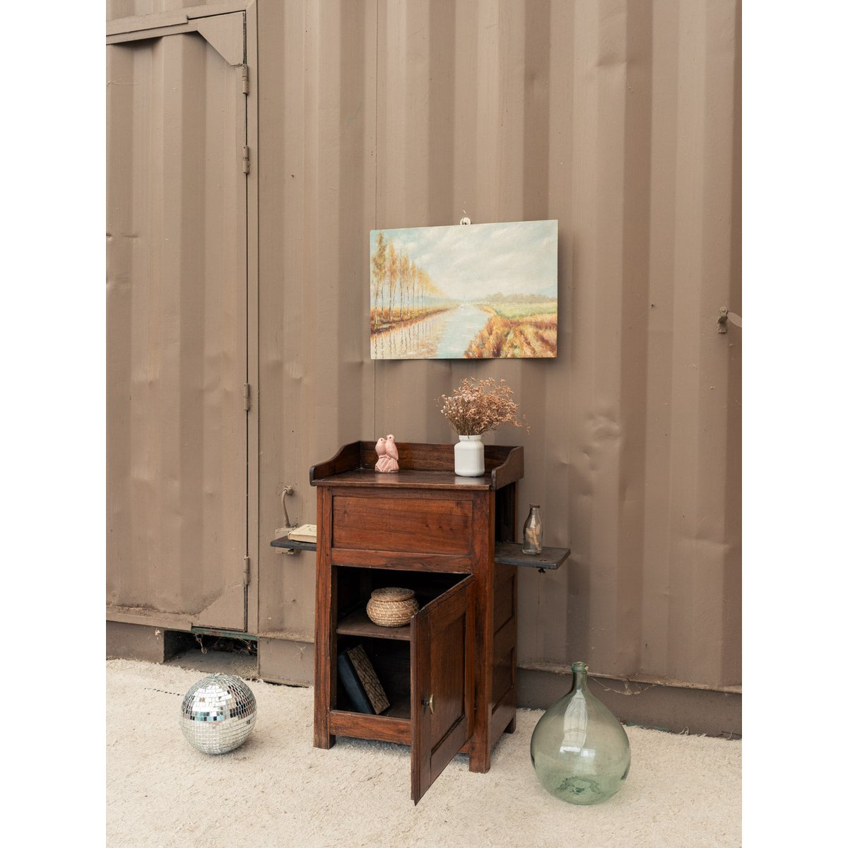 Petit buffet en noyer Gilbert N°1918 - Bon état bois foncé, DEBONGOUT
