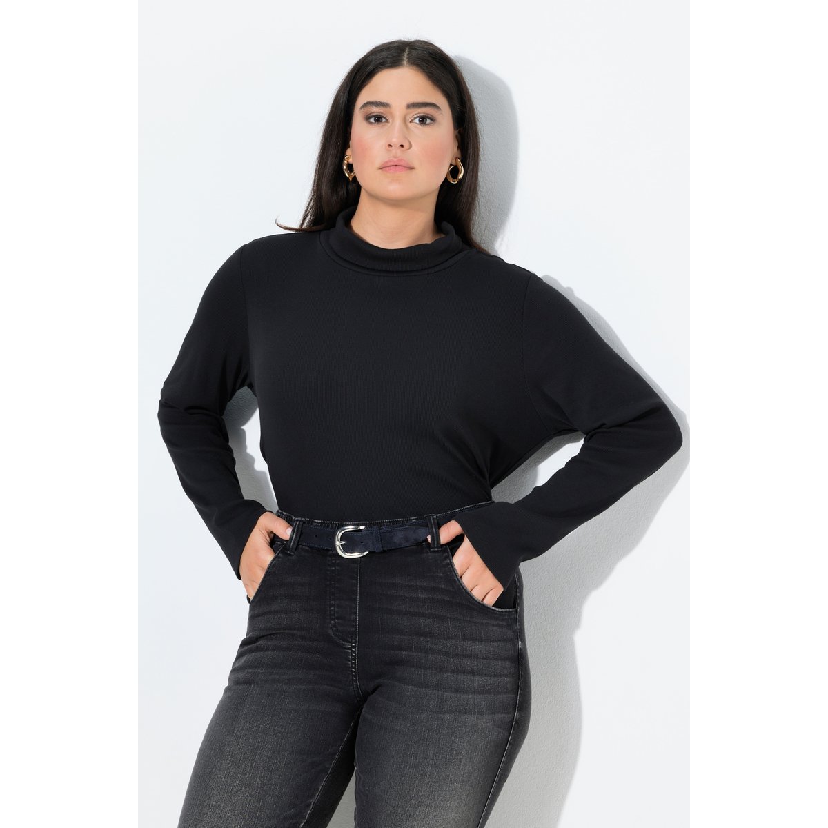 T-shirt à manches longues et col roulé en noir, ULLA POPKEN