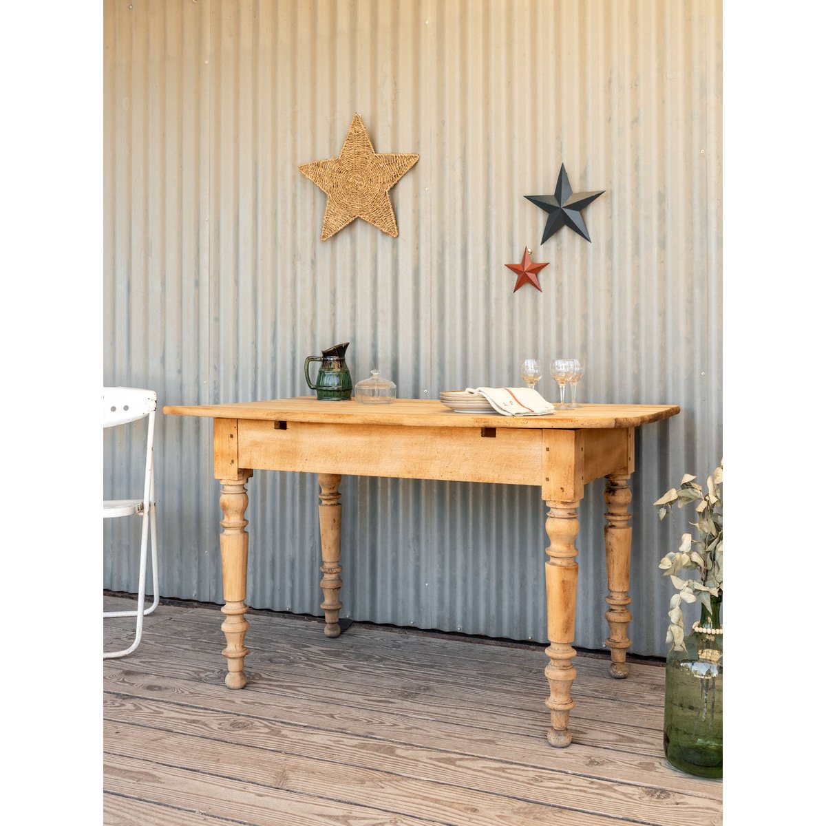 Table à manger en bois Romy N°1453 - Bon état bois clair, DEBONGOUT