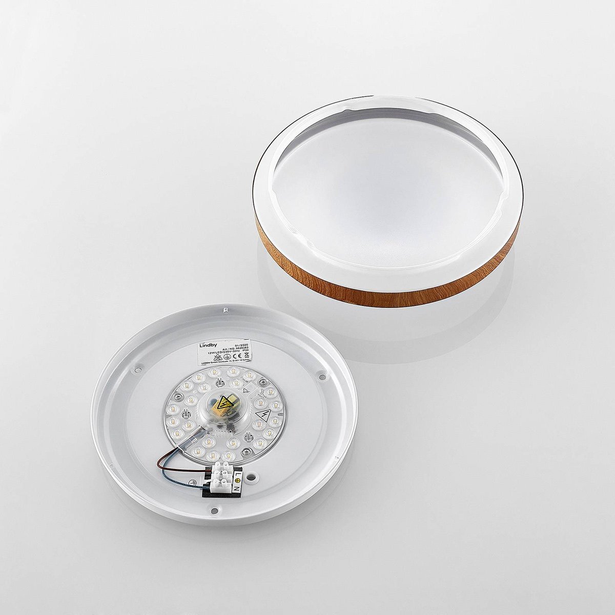 Plafonnier  moderneLED, Mendosa bois clair, blanc, LINDBY