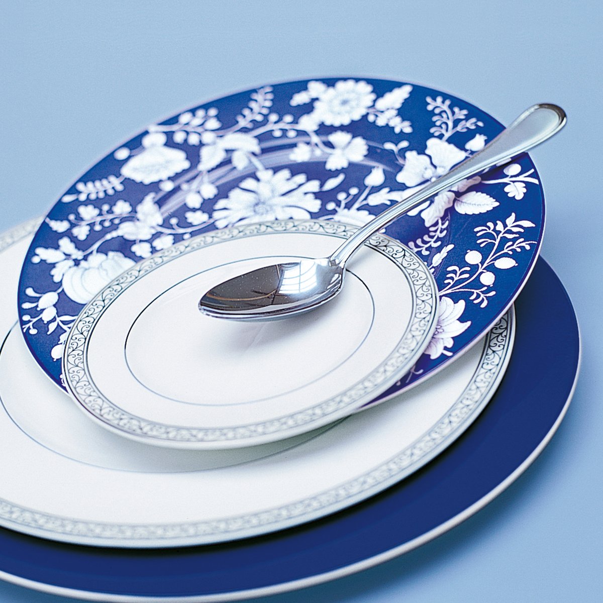 Cuillère KREUZBAND SEPTFONTAINES couleur unique, VILLEROY & BOCH SIGNATURE