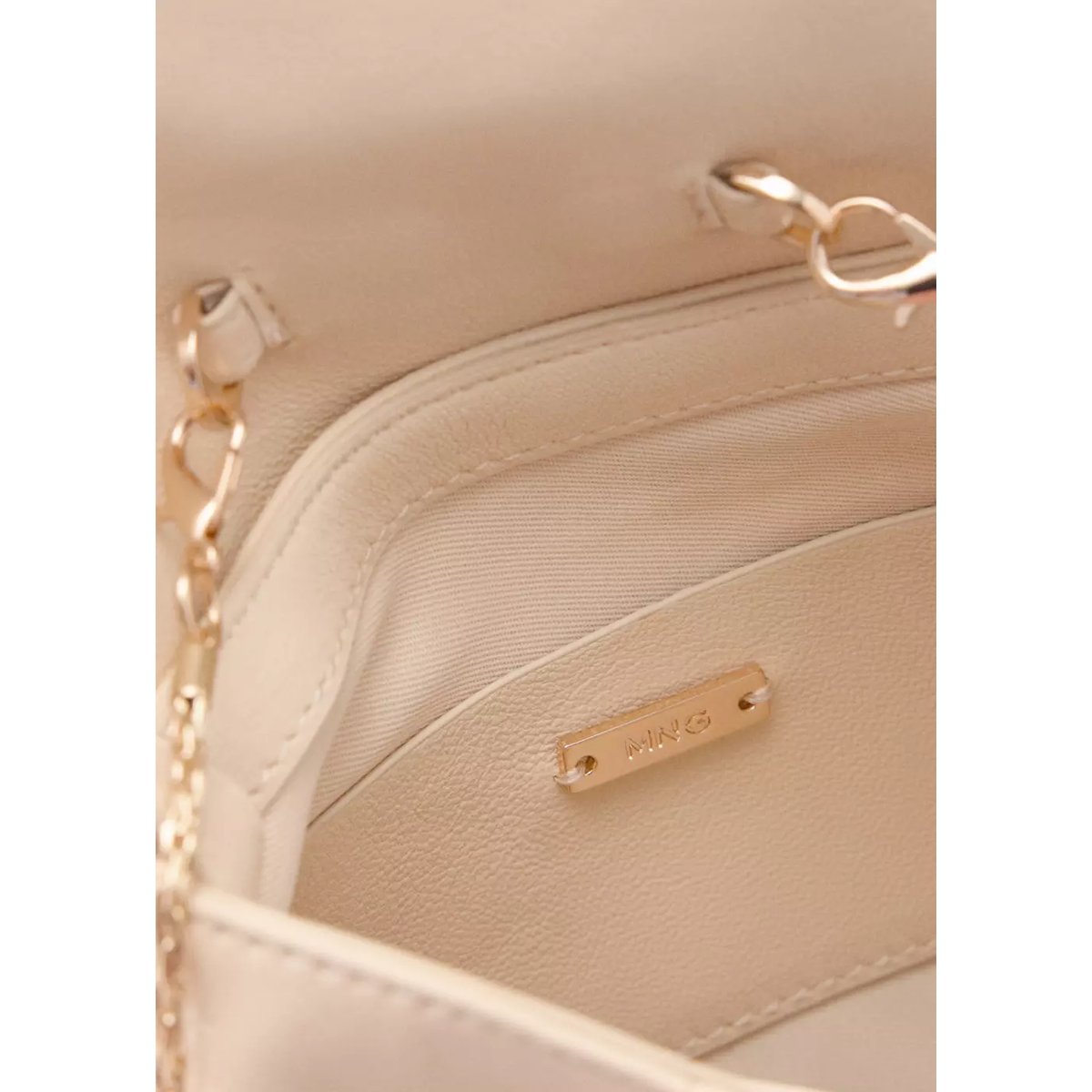 Sac à main en cuir fleur relief blanc cassé, MANGO