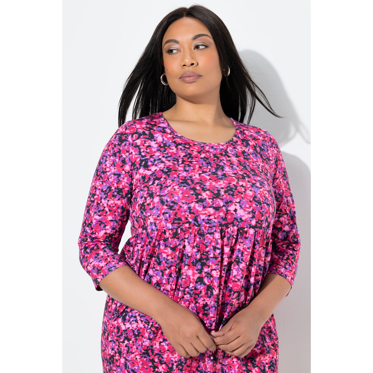 T-shirt long à fleurs noir, ULLA POPKEN