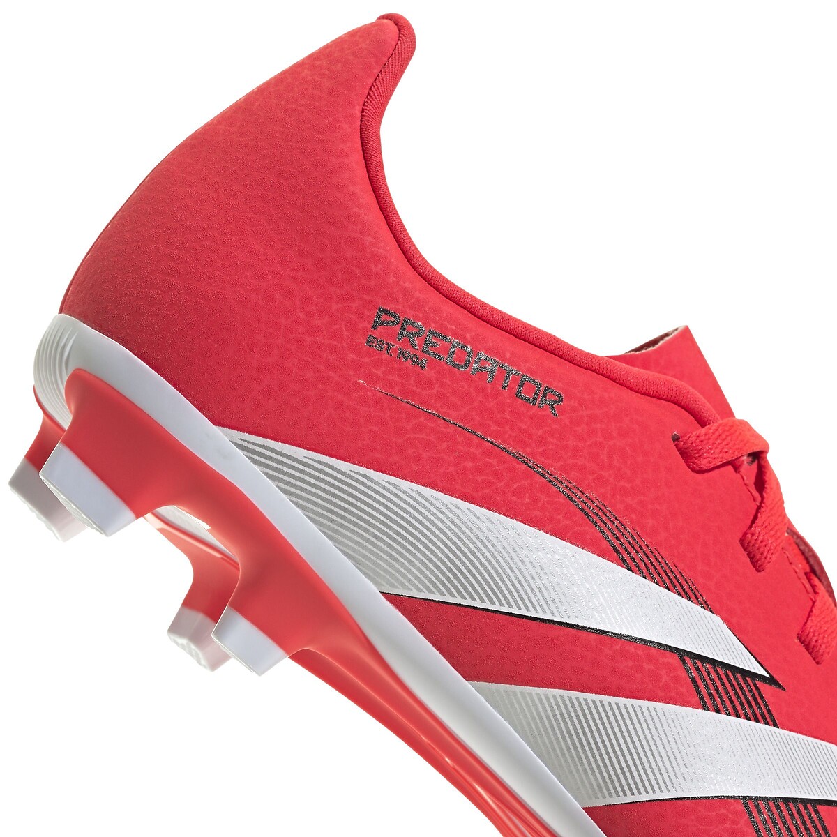 Chaussures de football Predator Club FG/MG rouge, adidas Performance