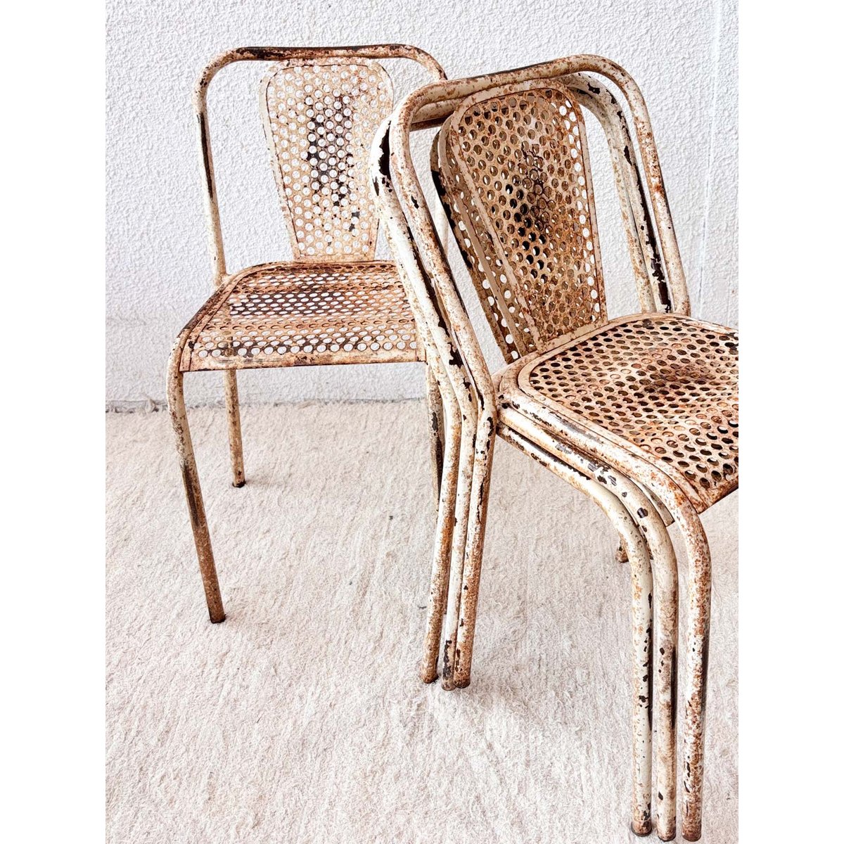 Lot de 4 chaises en métal Alma N°677 - Bon état gris, DEBONGOUT