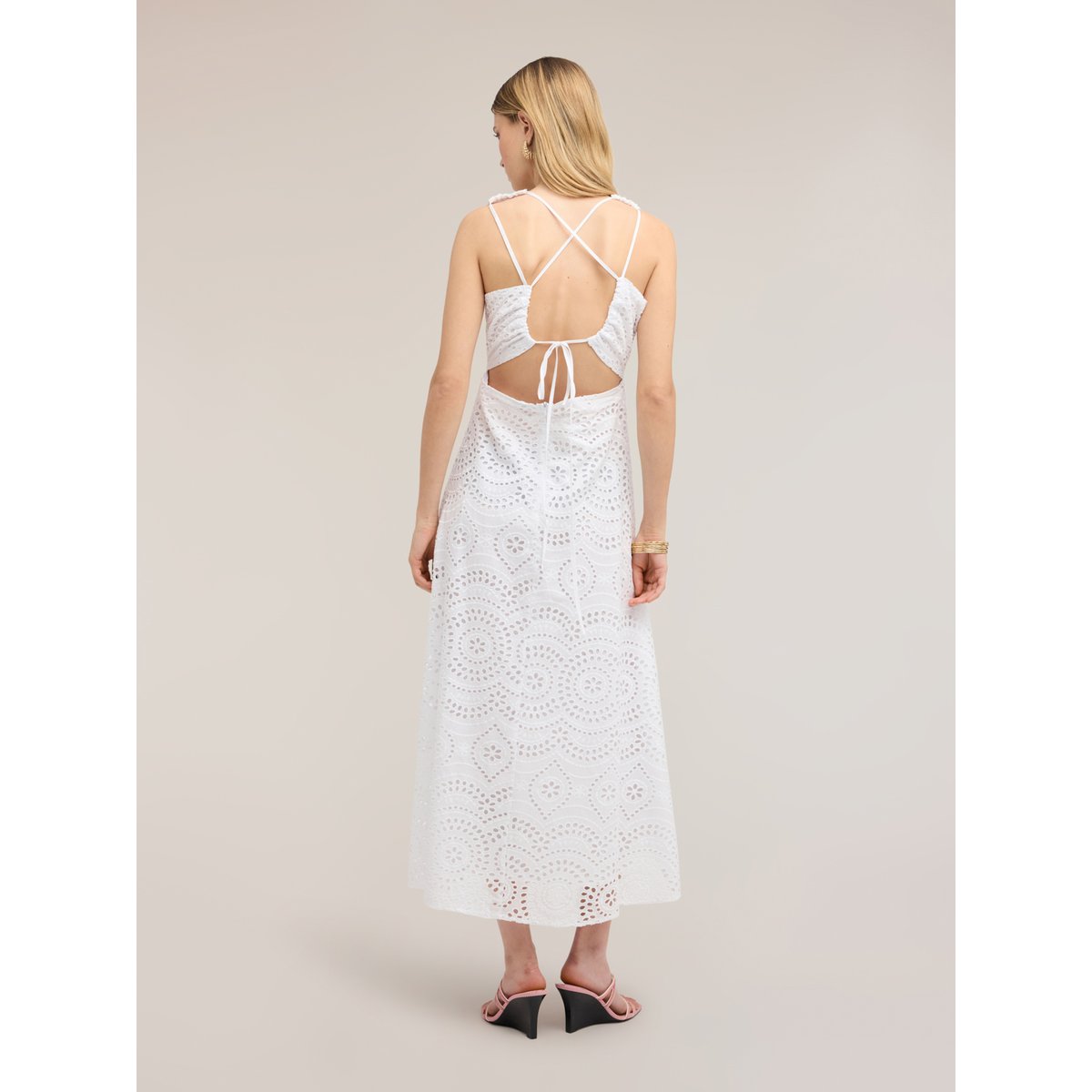 Robe longue avec décolleté dos blanc, MOTIVI