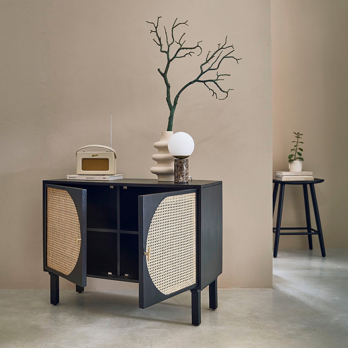 Buffet en bois massif et cannage 100 cm 2 portes ZULMA noir, BERAH GETAH