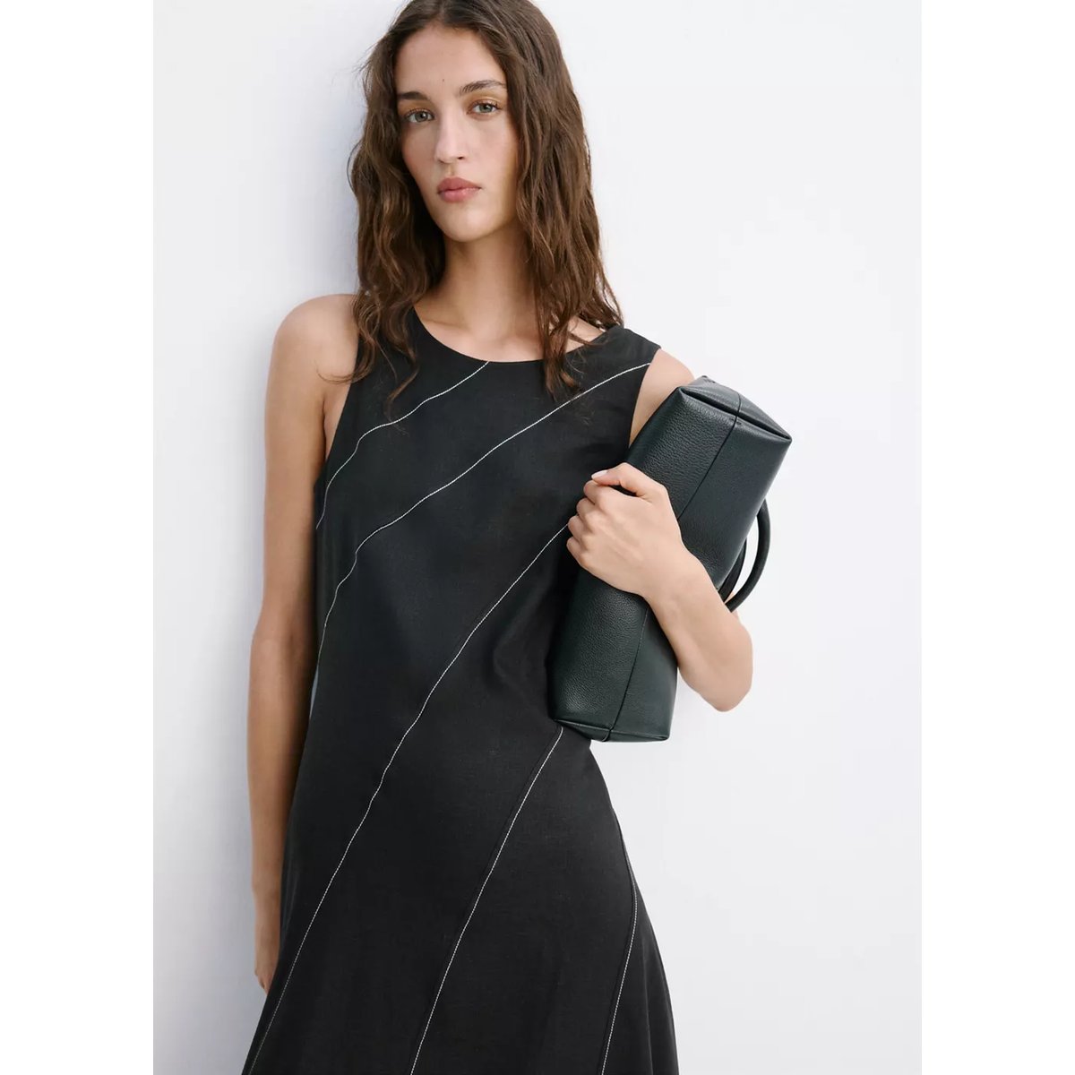 Robe en lin à coutures contrastantes noir, MANGO