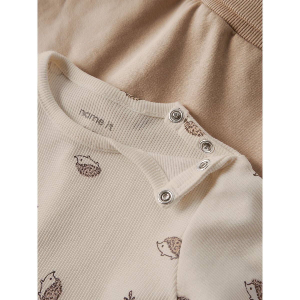Ensemble gris - sesame1, NAME IT