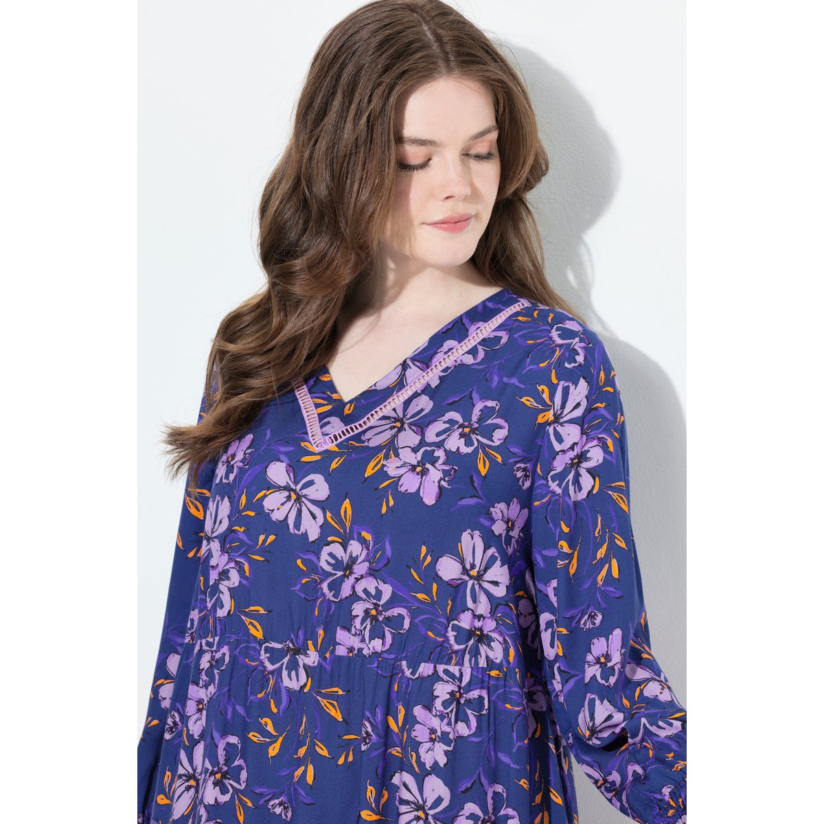 Robe midi à fleurs, coupe évasée bleu foncé, ULLA POPKEN