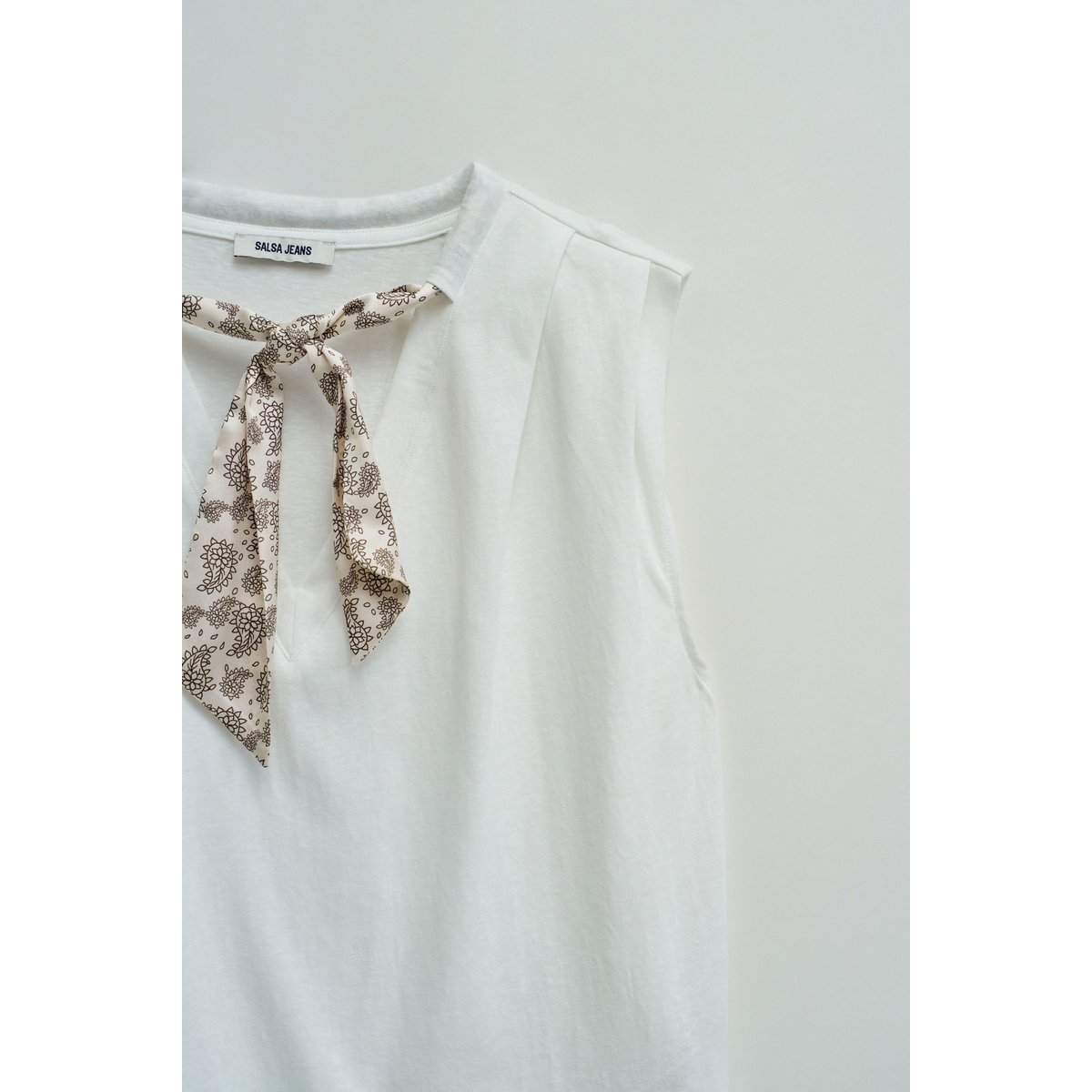 T-SHIRT AVEC FOULARD blanc, SALSA JEANS