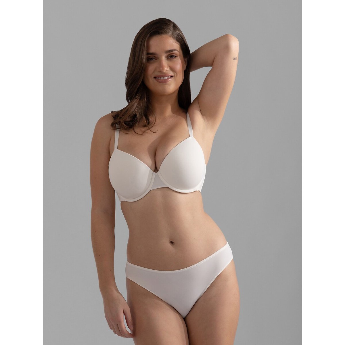 Confezione da 2 reggiseni a scollatura profonda con coppe imbottite LINCOLN avorio + nero, DORINA