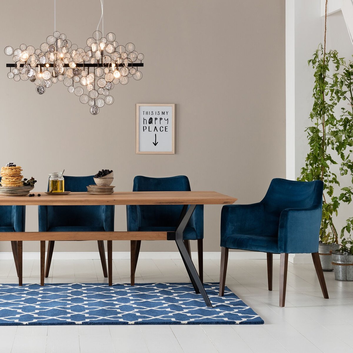 Chaise avec accoudoirs en velours, MODE bleu pétrole, KARE DESIGN