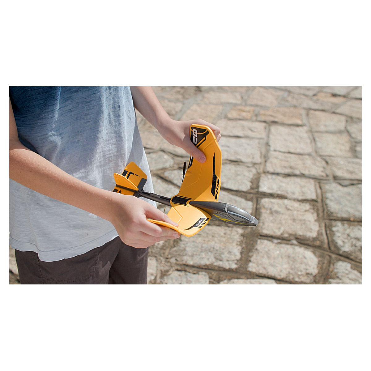 Avion hornet evo telecommande jaune, SILVERIT