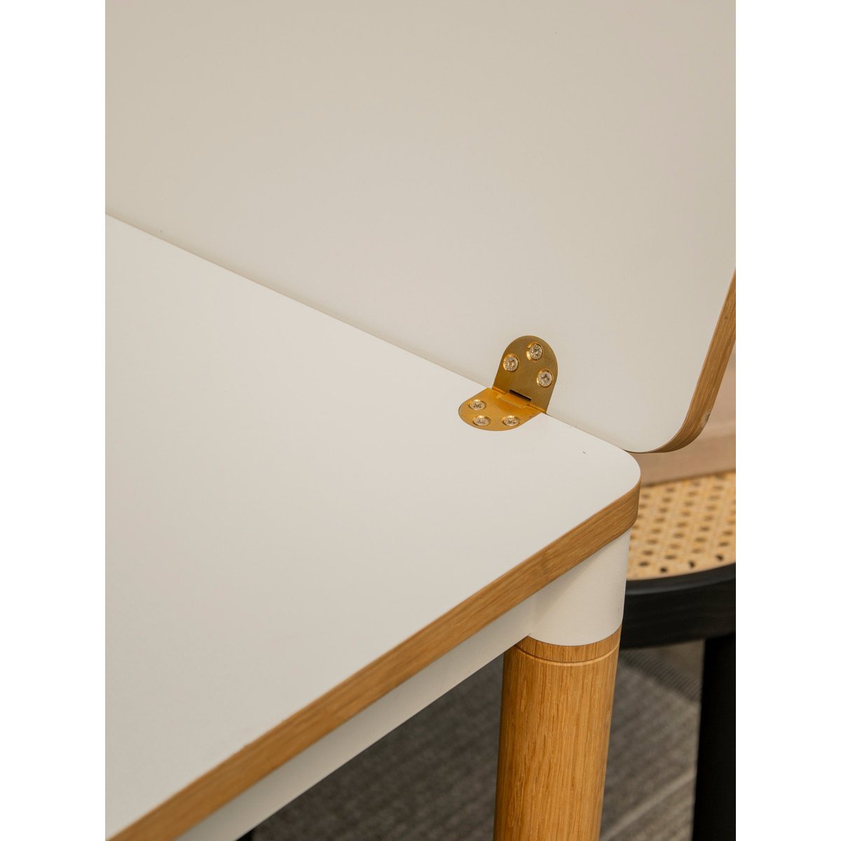 Table à manger modulable Karla N°1223 - Bon état bois clair, DEBONGOUT