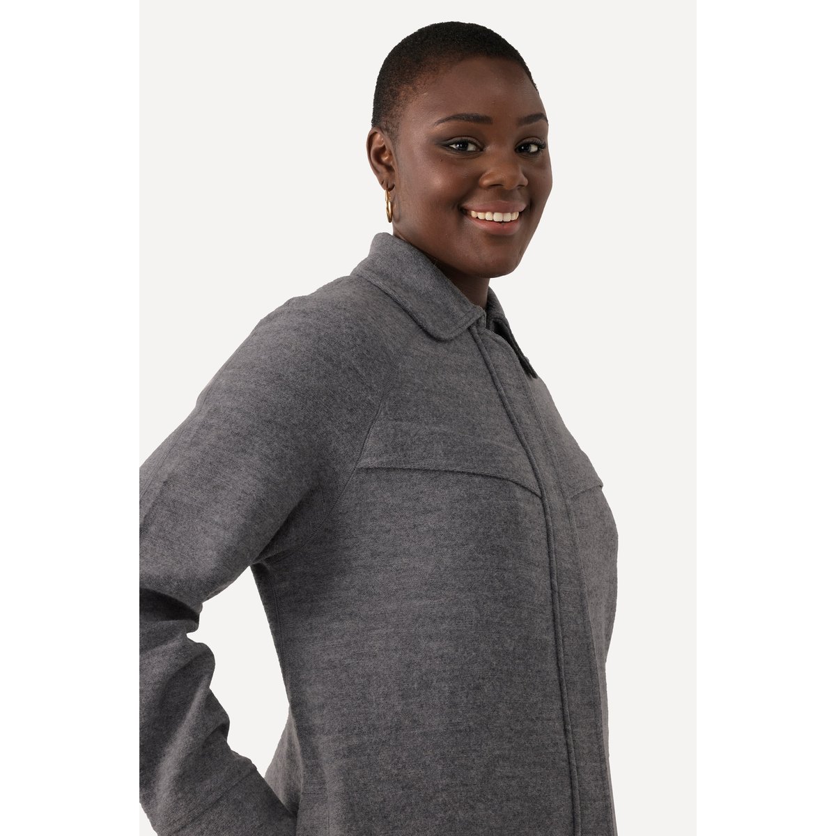 Manteau en laine bouillie avec col chemise gris clair chiné, ULLA POPKEN