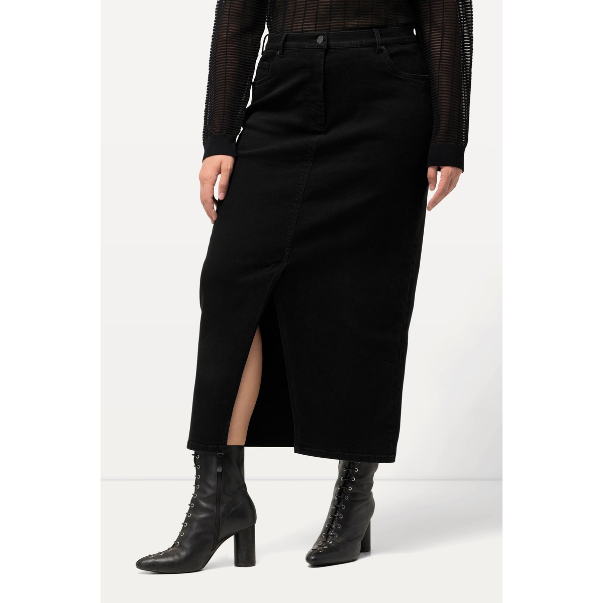 Jupe midi en jean. Base fendue noir, ULLA POPKEN