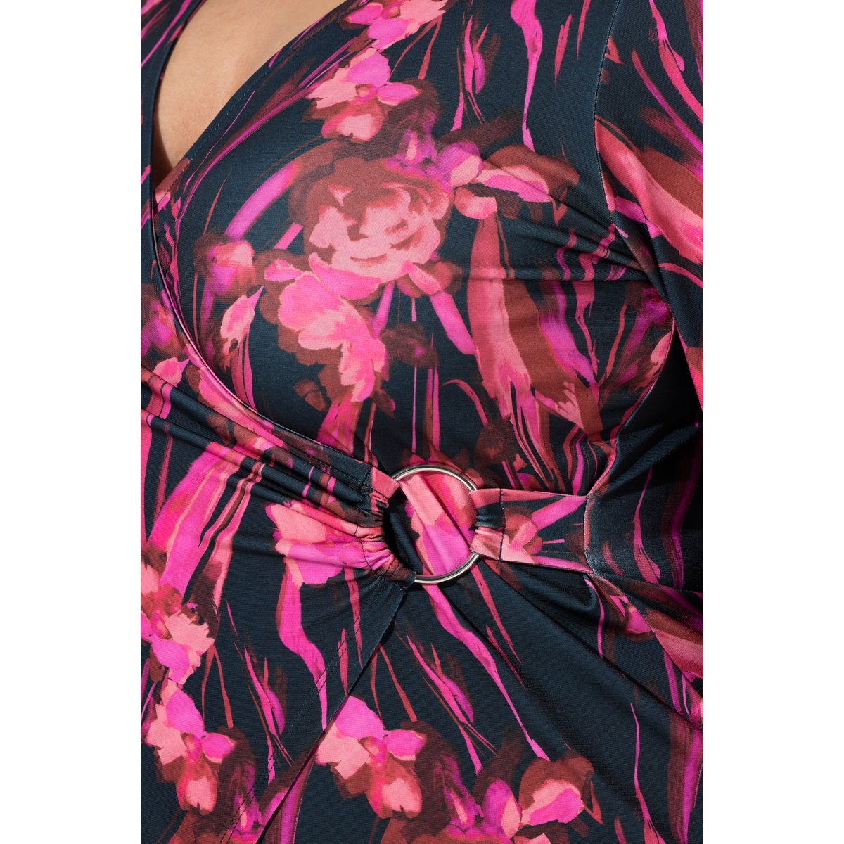 T-shirt à fleurs, esprit cache-cœur marine, ULLA POPKEN
