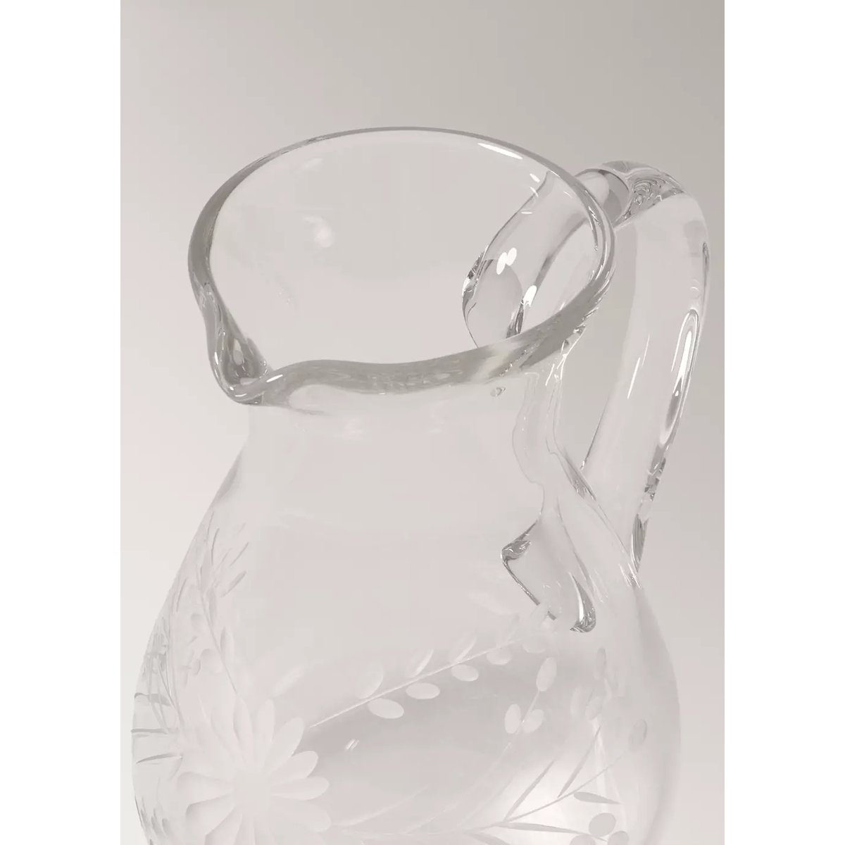 Carafe en verre à relief fleurs gris glacé, MANGO HOME