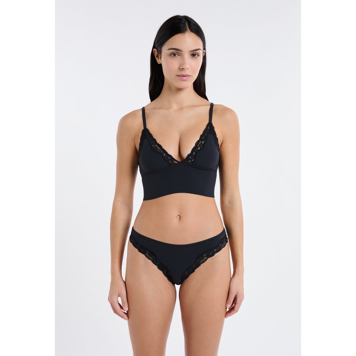 Soutien-gorge triangle en microfibre et dentelle PURE SOFT LACE noir, ETAM