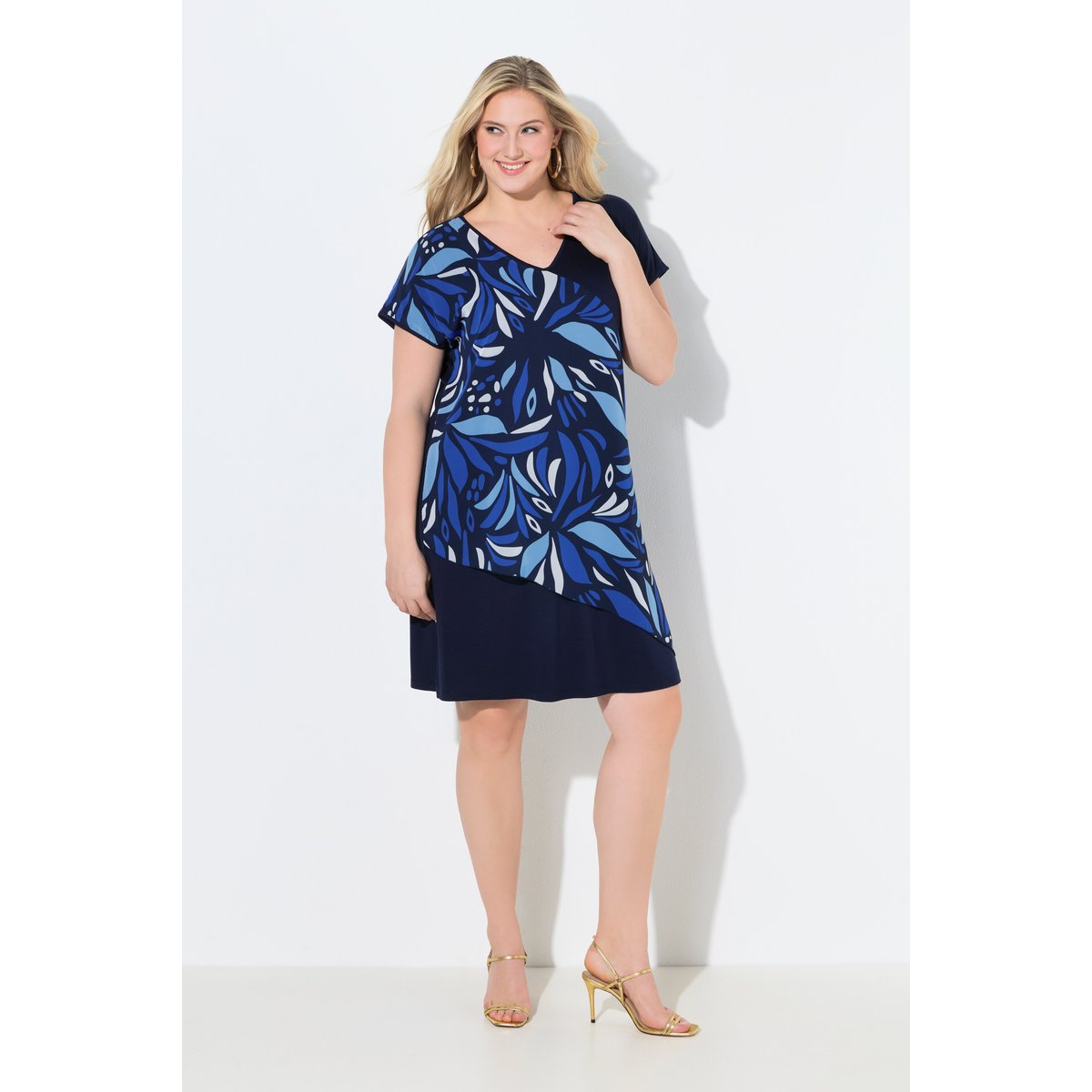 Robe oversize, avec voile en mousseline marine, ULLA POPKEN